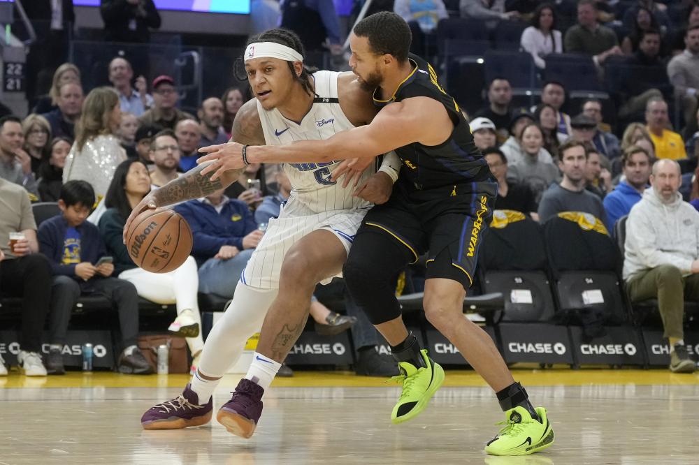 出赛都在积 出赛都在积