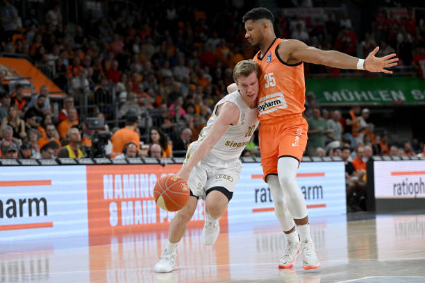 数据的同时 数据的同时